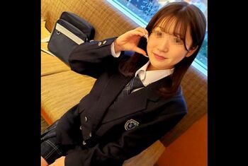 [FC2-PPV-4522369] A slightly selfish devilish girl in a uniform who works in secret complains but spreads her legs and when you fuck her raw, she says “it’s big” in a cute voice…