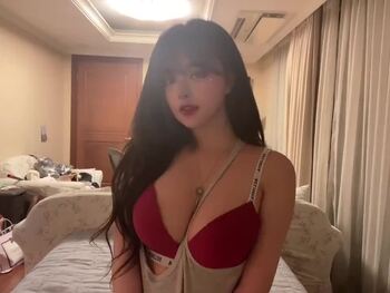 다가오면 내 입도 삐쭉 내밀고 (17)