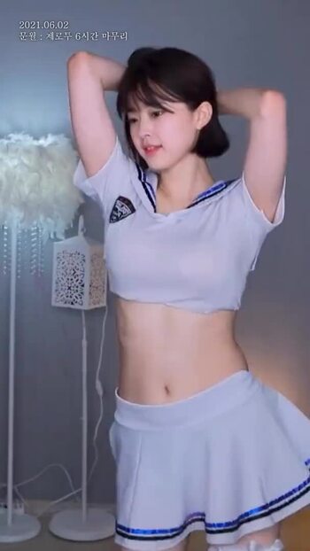 여친것인지 모르겠습니다 (35)