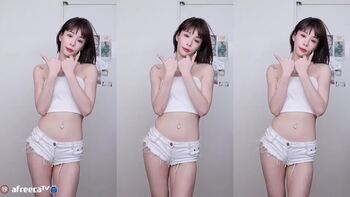 야동 331152번 썸네일