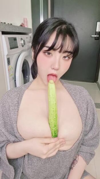 야동 293541번 썸네일