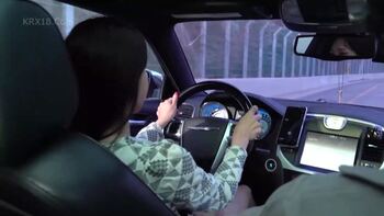 My First Experience With My Girlfriend Who Asked Me to Put Her in the Car (Korea)(2023)