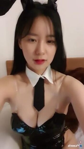 야동 317154번 썸네일