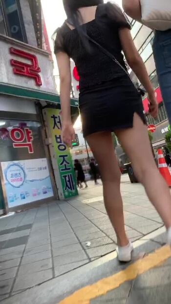 야동 556564번 썸네일