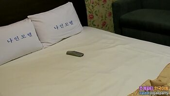 야동 704513번 썸네일