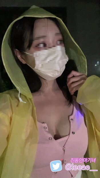 야동 323826번 썸네일