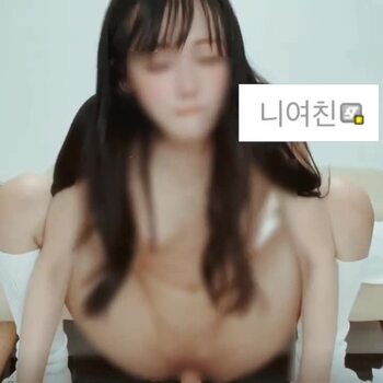 야동 656353번 썸네일