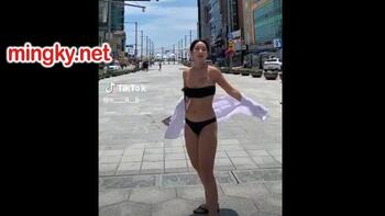 야동 716423번 썸네일