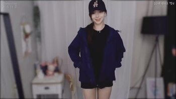 ASMR YOON YING 윤잉 멤버쉽 모음 17GB (1)