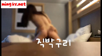 남사친들 자지를 너무나 좋아하는 여사친의 쓰리썸 ~