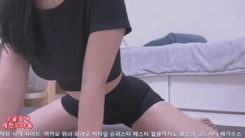 역대급! 몸매S+급 여대딩! 요가하고나서 알몸 목욕공개! 다보여주노!