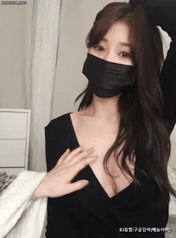 1초최강움짤 미녀들의장난 NSFW야동 훌렁~