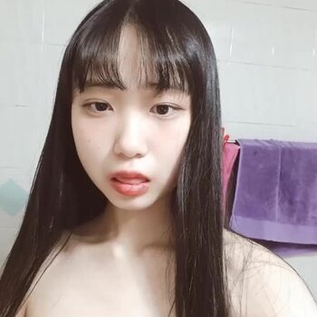 야동 754130번 썸네일