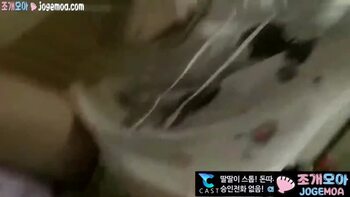 어린 커플이 대화를 하며 야무지게 박아보는 정석적인 떡치기~