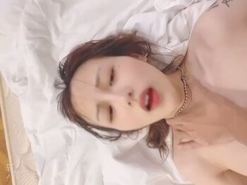 야동 577124번 썸네일