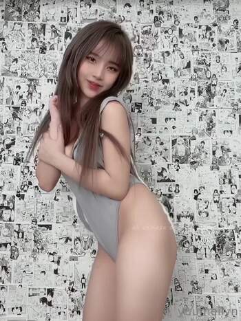 [ONLYFANS] YUUMEILYN 베트남 존예녀 풀팩 (78)