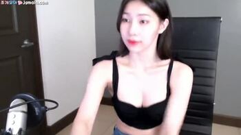 야동 626028번 썸네일