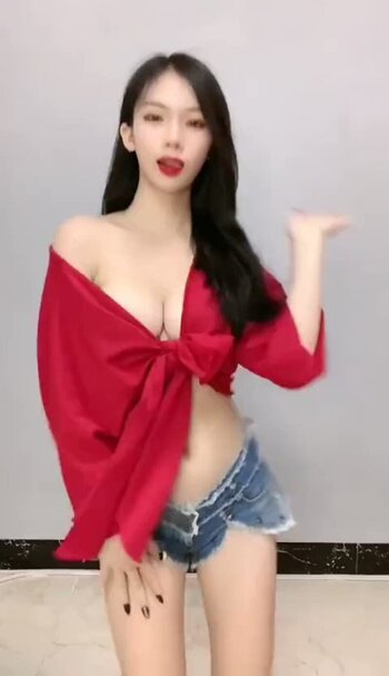 중국BJ 섹시댄스 웹캠방송 글래머