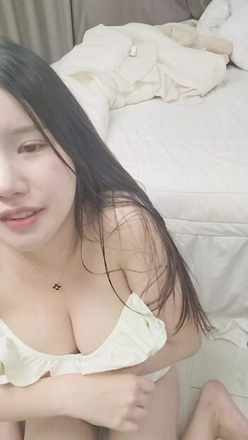 야동 674209번 썸네일