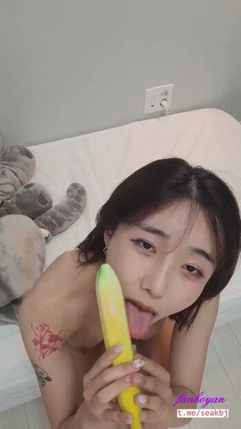 야동 740974번 썸네일